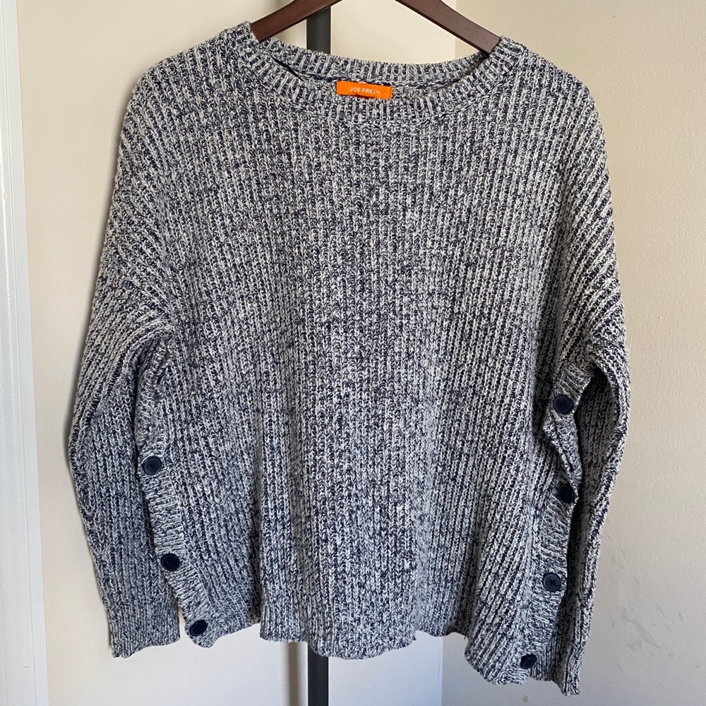 Button side sweater